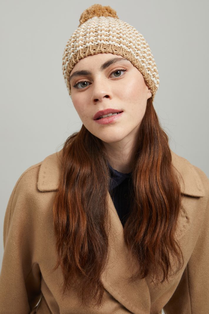 Pompom beanie hat Intrend - 2