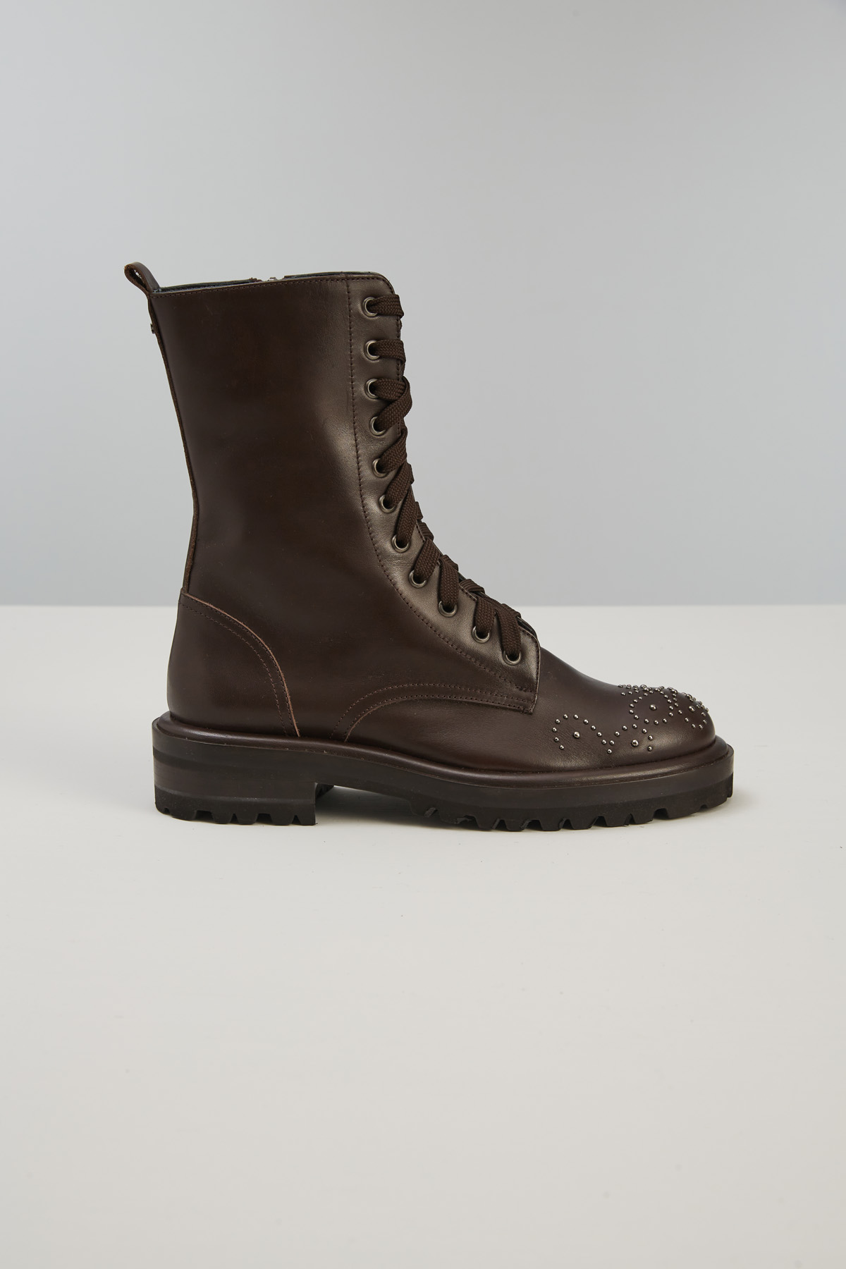 Burberry lace store up boots