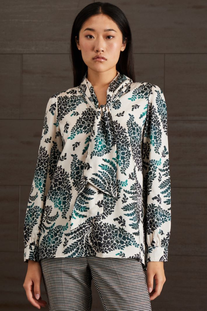 Printed twill blouse Intrend - 2