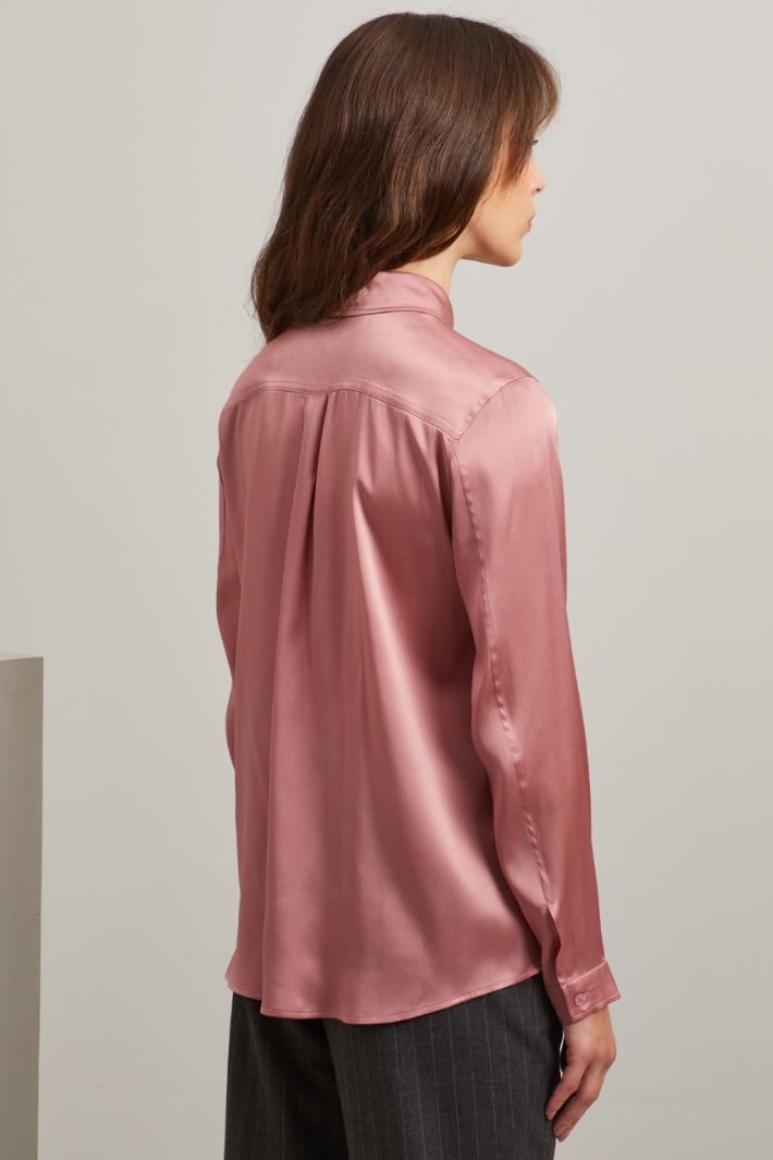 Satin shirt Intrend - 2