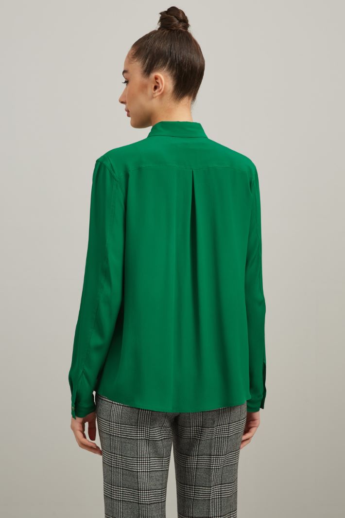 Crepe de chin shirt Intrend - 2