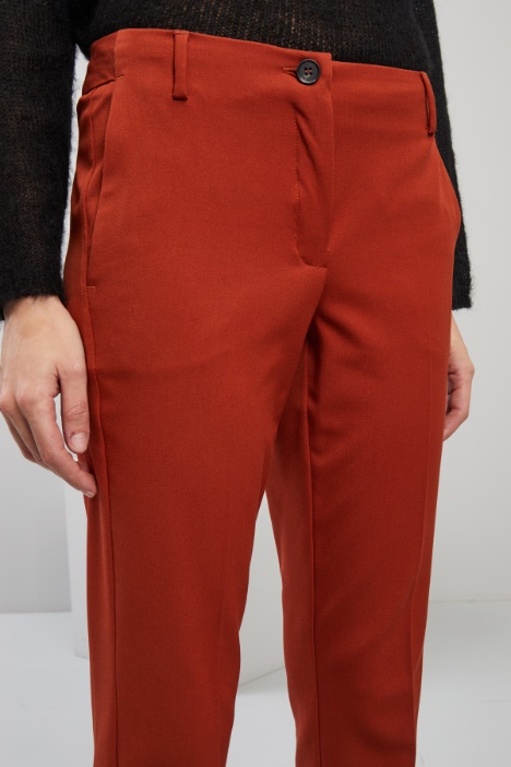 Pantaloni a sigaretta