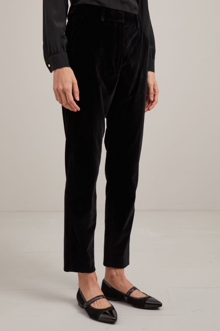 Smooth velvet trousers Intrend - 2