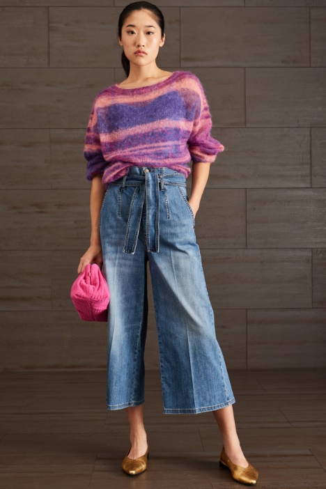 Wide-leg jeans with high waist Intrend