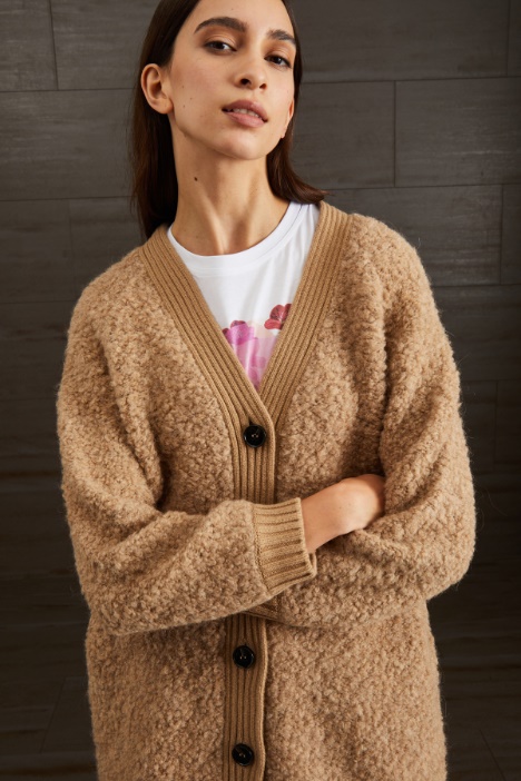 Cardigan in bouclé di alpaca