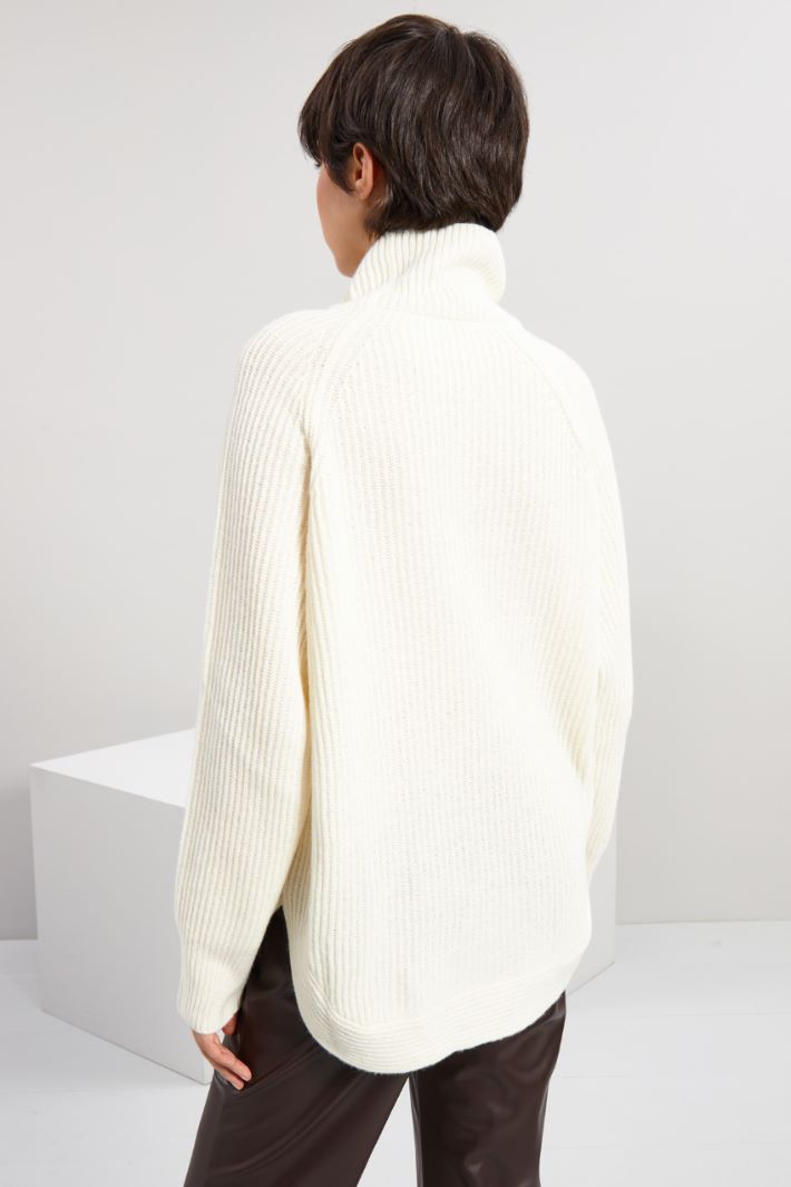 Ribbed turtleneck sweater Intrend - 2