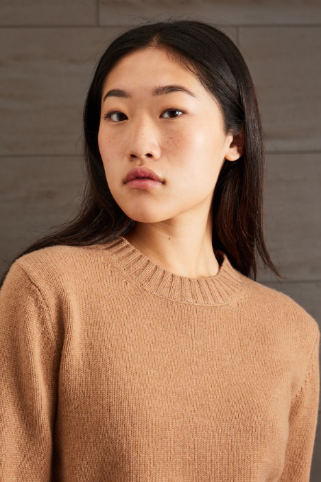 Maglia cropped in cashmere Intrend