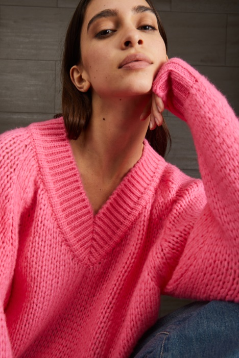 Maglia in lana con scollo a V