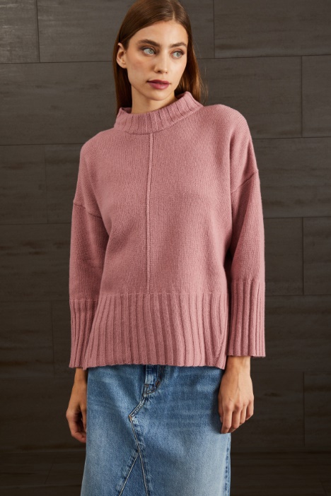 Maglia con spacchetti Intrend