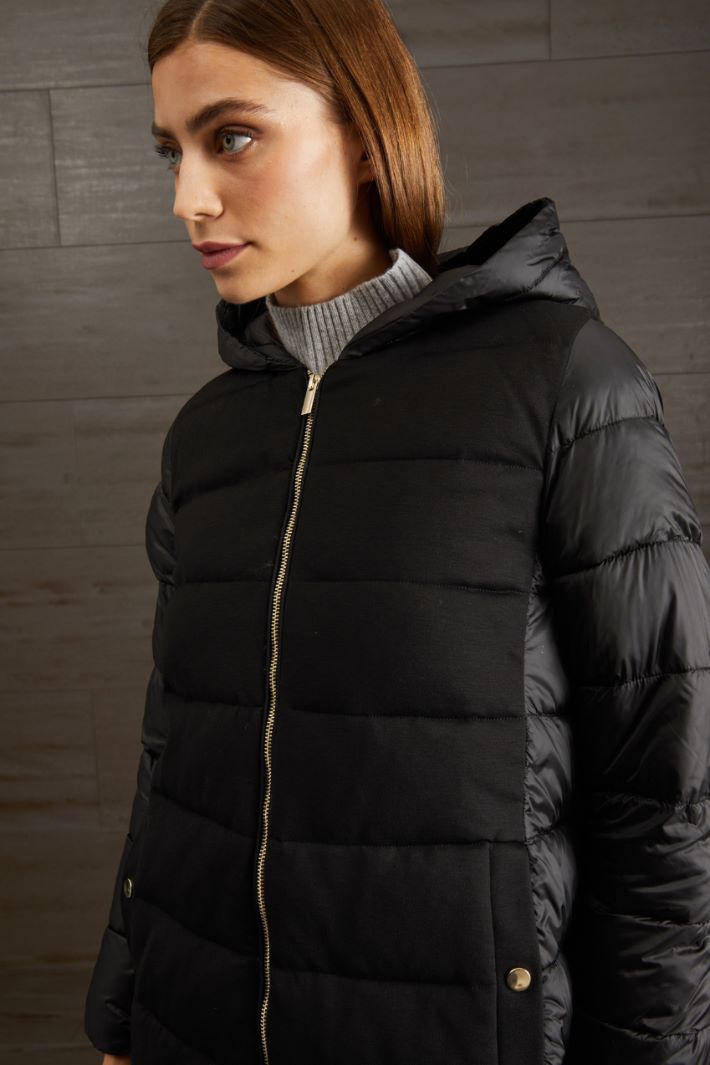 Satin and jersey puffer jacket Intrend - 3