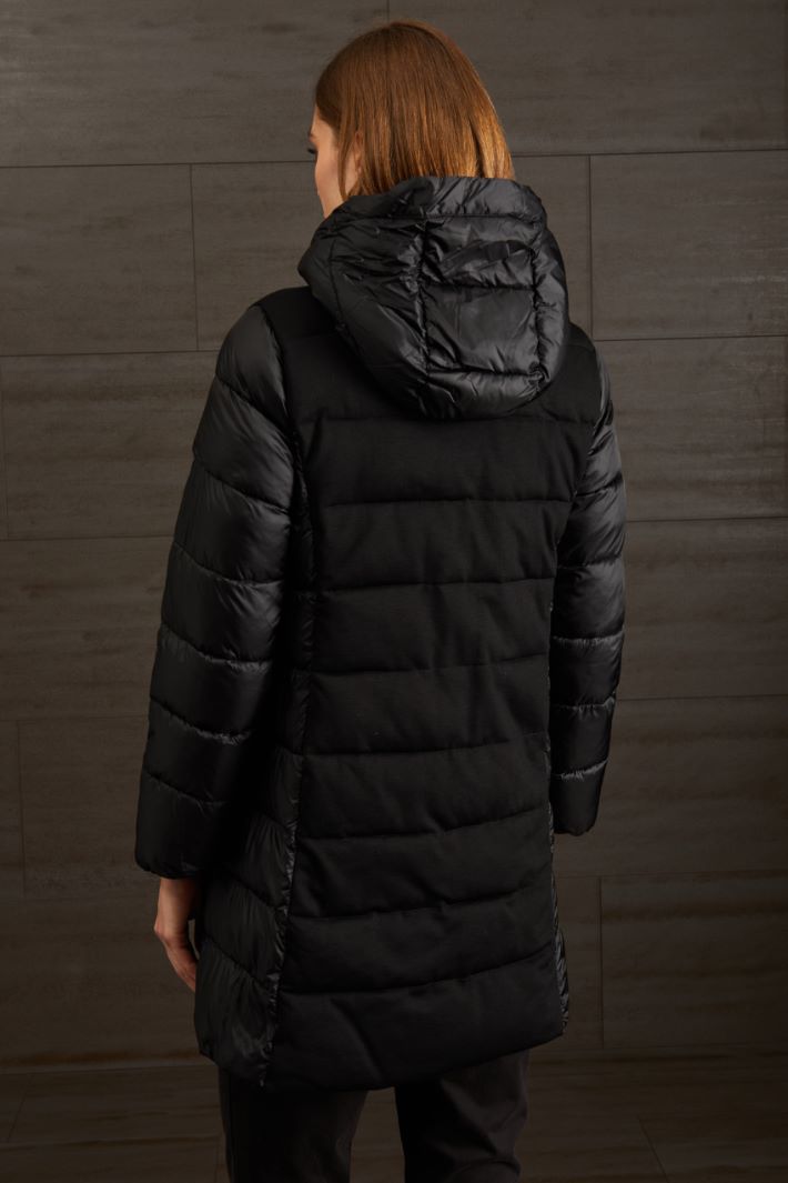 Satin and jersey puffer jacket Intrend - 4