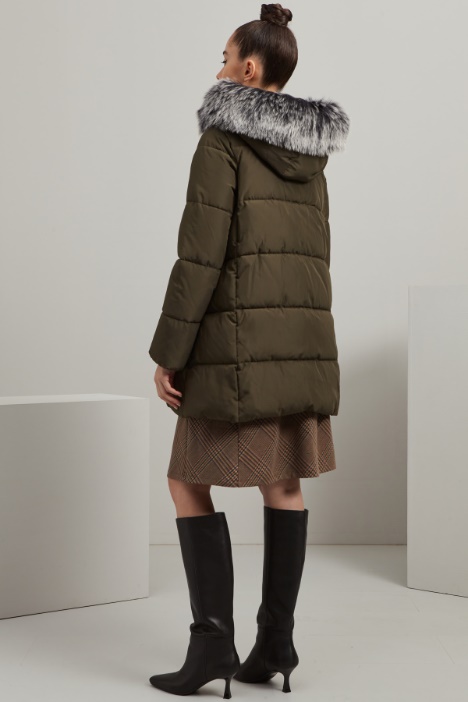 Imbottito con cappuccio