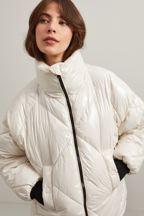 Imbottito effetto vernice