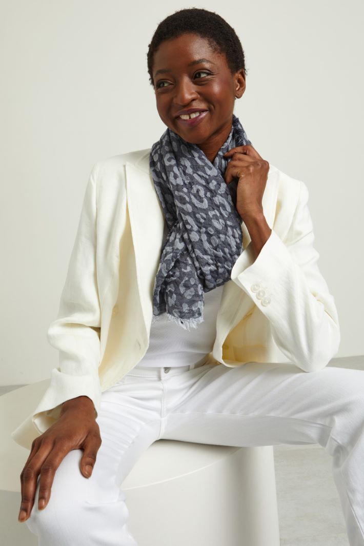 Stola in garza jacquard Intrend