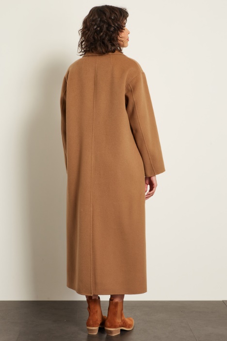 Cappotto con rever piccolo