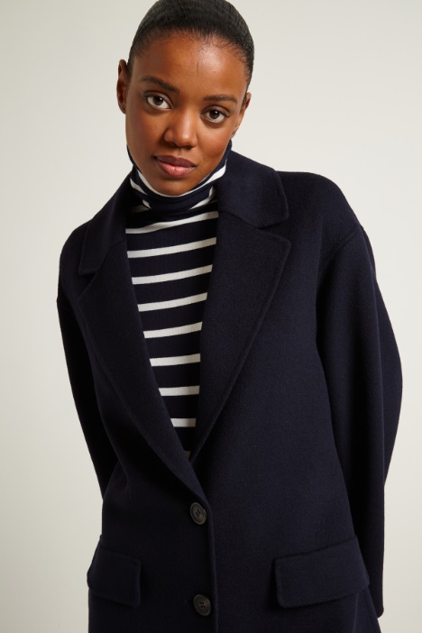 Cappotto con rever piccolo