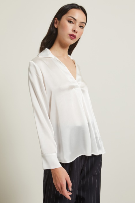 Blusa con colletto stile polo Intrend