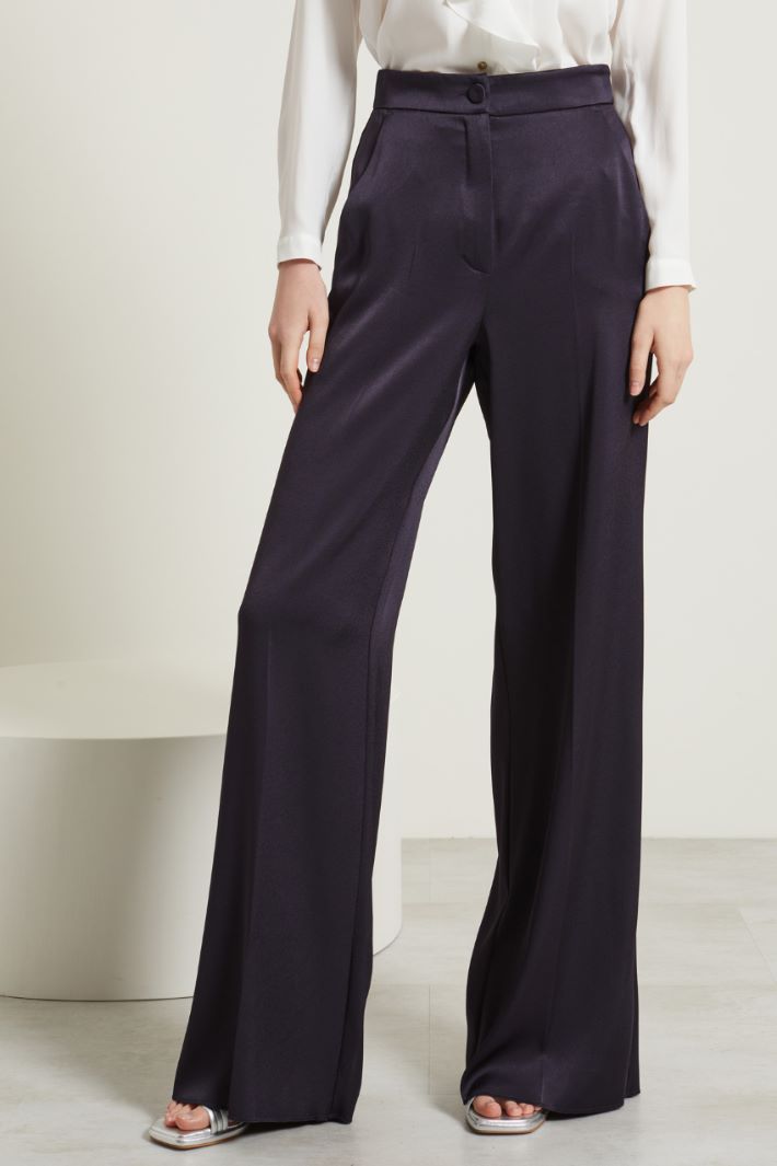 Pantaloni fluidi in raso Intrend - 3