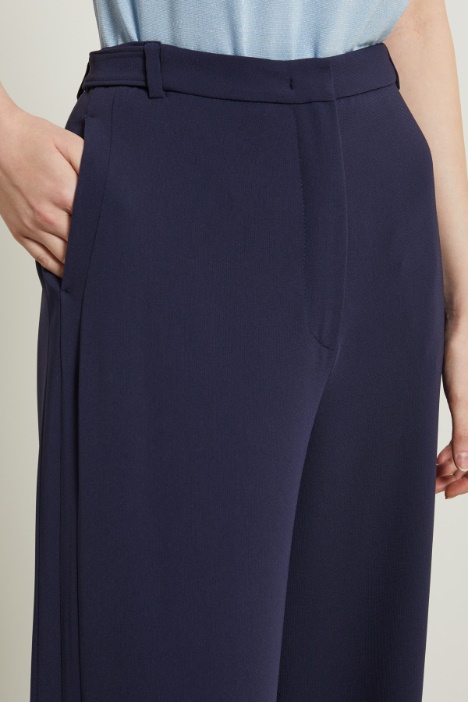 Pantaloni con elastico in vita