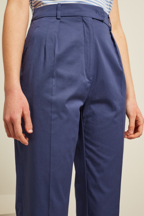 Pantaloni in levantina