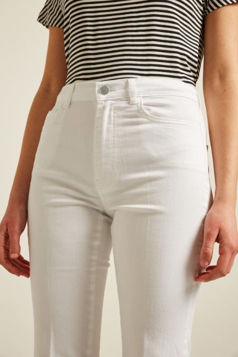 Pantaloni flare in drill