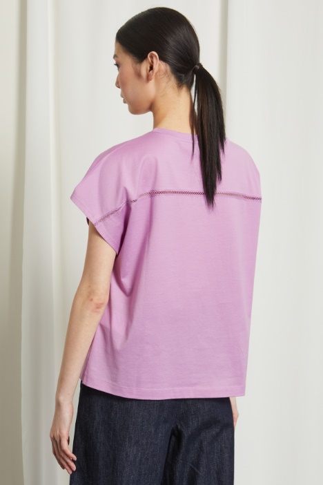 T-shirt con dettagli traforati