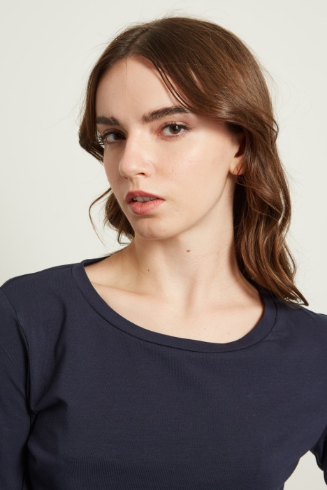 T-shirt con maniche tre quarti