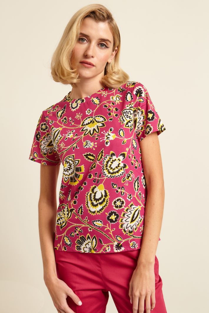 T-shirt con spacchetti Intrend - 2