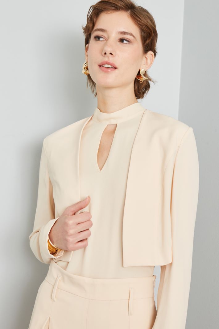 Envers satin bolero jacket Intrend - 4