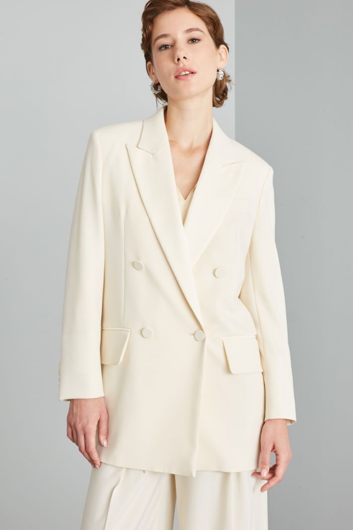 Oversized blazer with satin peak lapels Intrend - 3