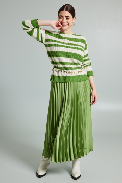 Pleated satin skirt Intrend