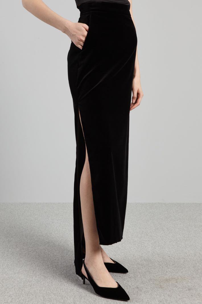 Slit-embellished asymmetric skirt Intrend - 4