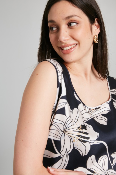 Top in twill stampato