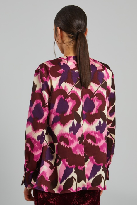 Blusa de satén milrayas