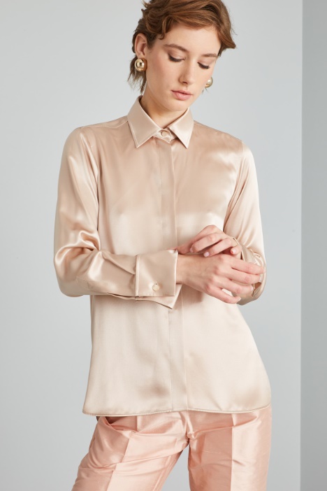 Loose fit silk shirt Intrend