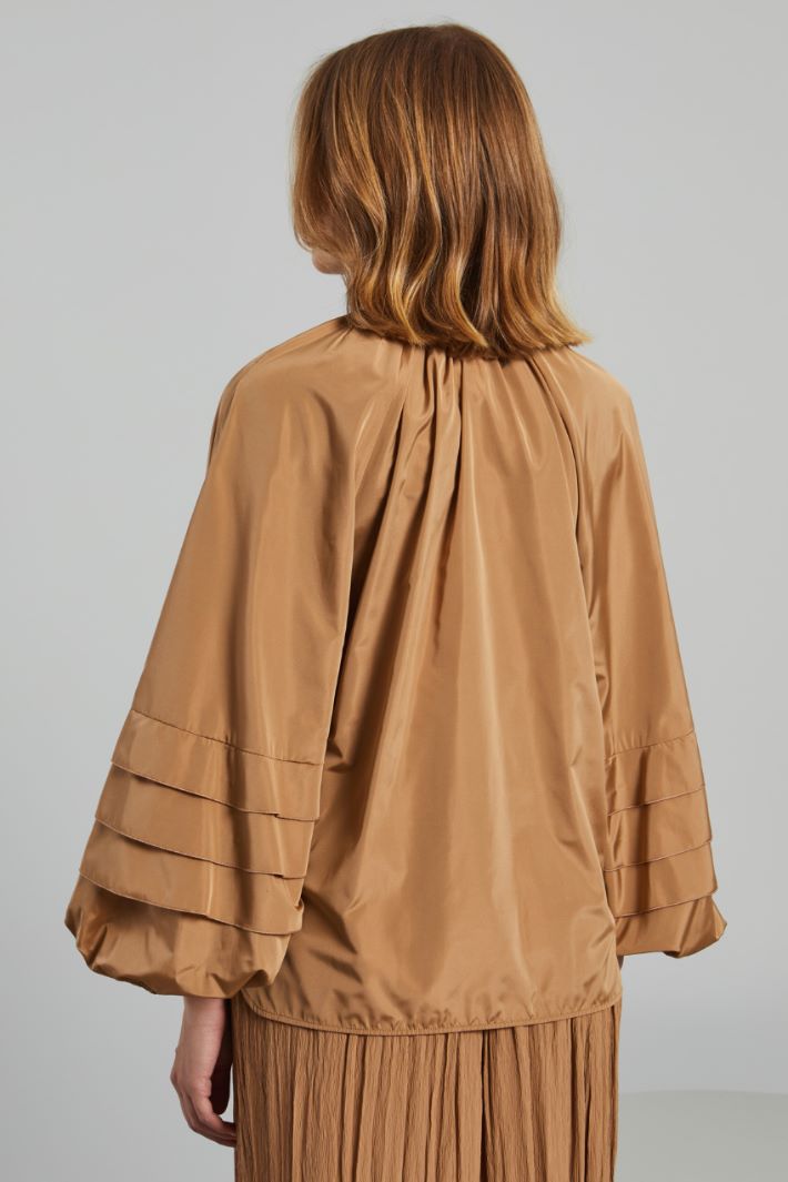 Taffeta shirt with pleated sleeves Intrend - 2