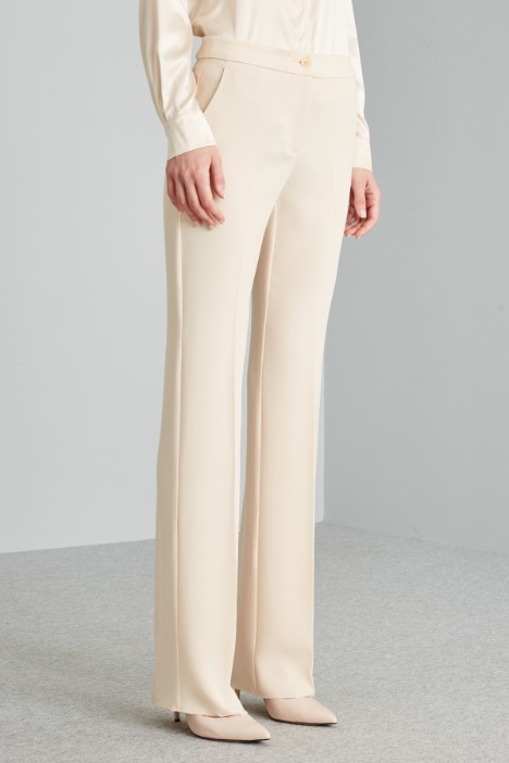 Pantaloni in cady