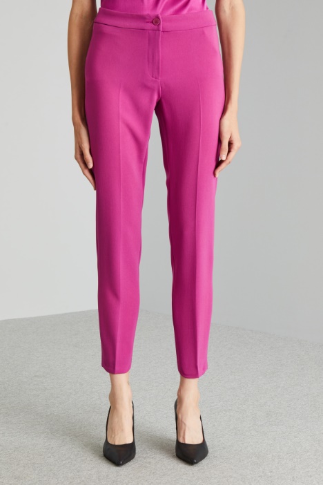 Pantaloni slim in cady
