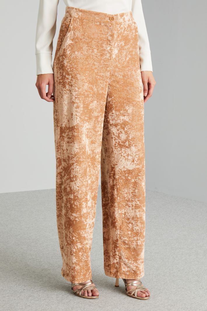 Loose-fit chenille trousers Intrend - 3