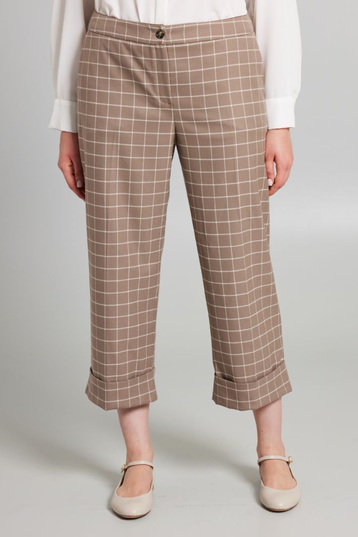 Pantalones rectos con vuelta Intrend - 3