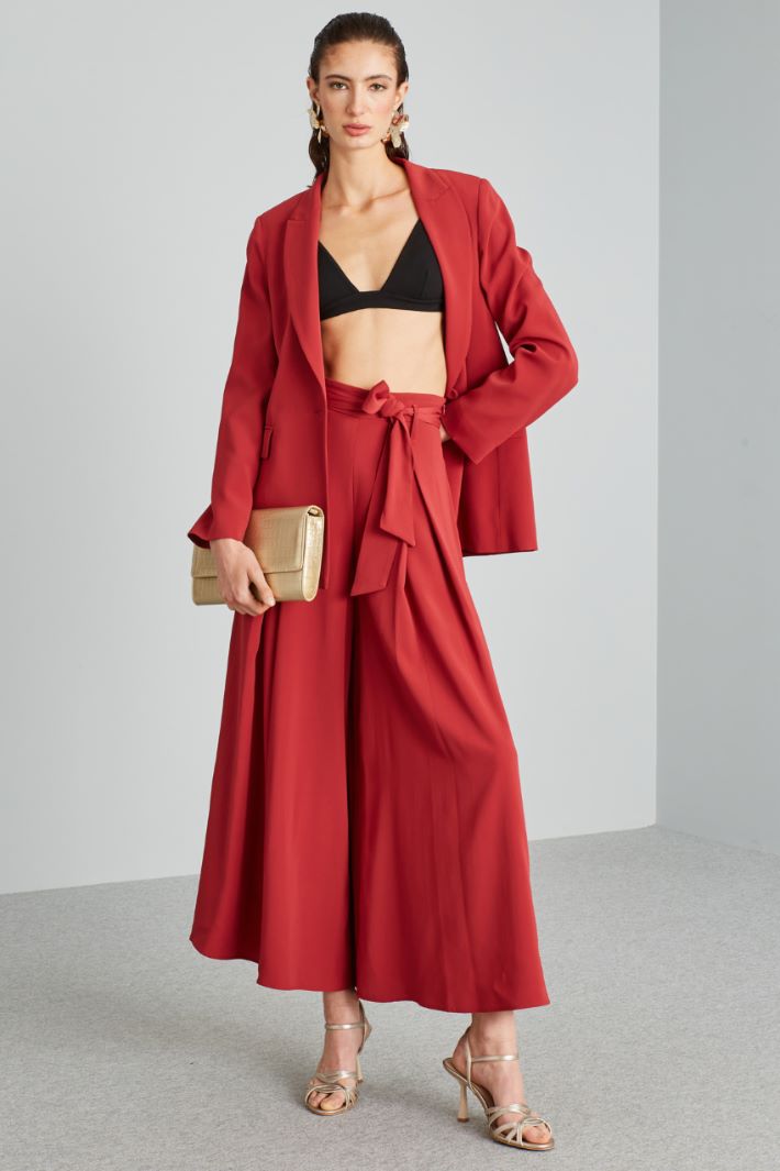 Wide-fit belted trousers Intrend