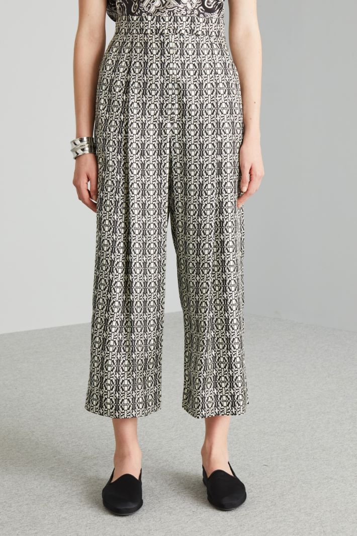 Slit-detailed silk trousers Intrend - 2