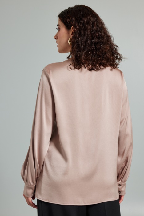 Blusa in raso martellato