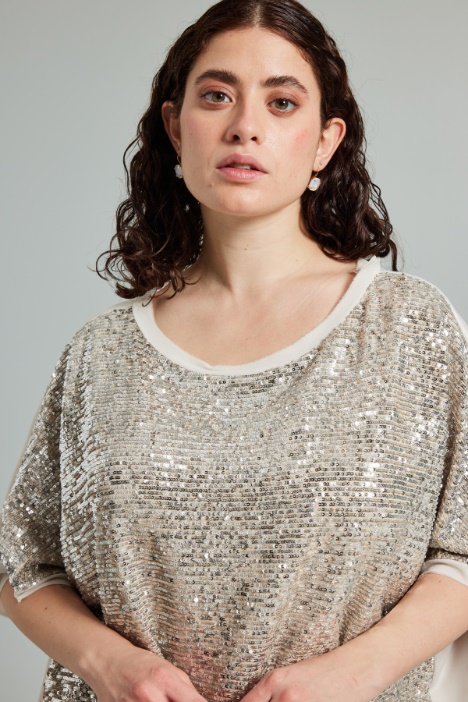 Top morbido con paillettes