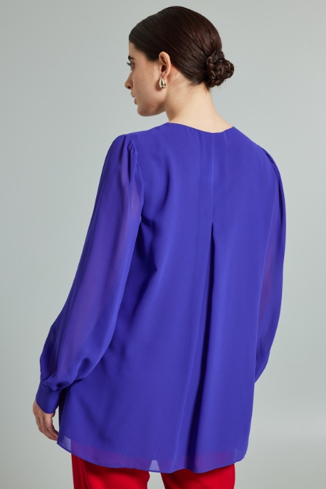 Blusa con motivo plissè