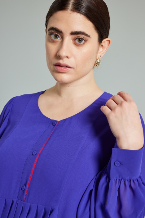 Blusa con motivo plissè