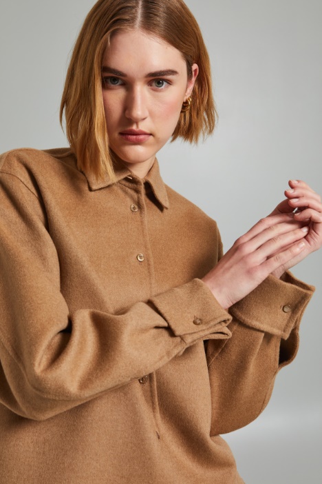 Camisa de camello puro