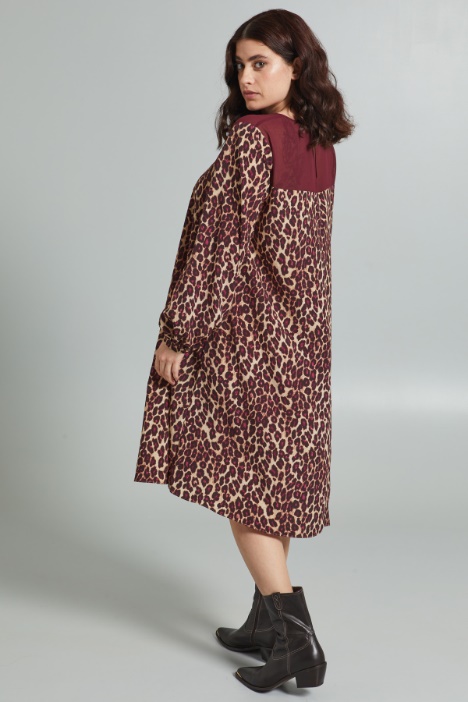 Abito con maniche a palloncino