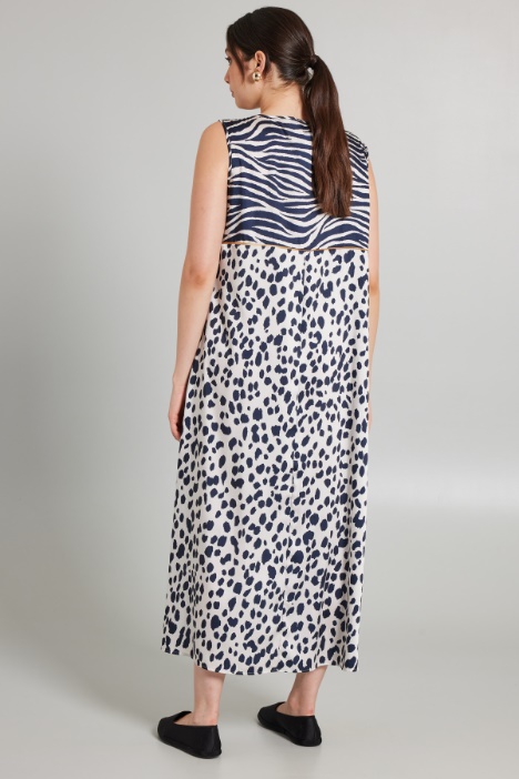 Vestido de sarga estampado