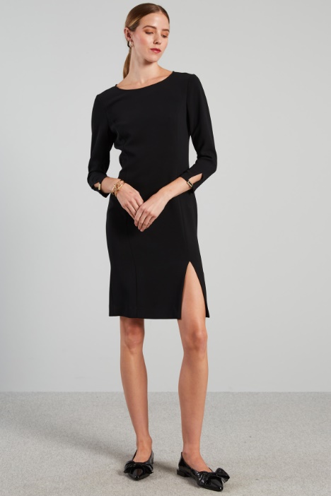 Sheath dress with slit Intrend